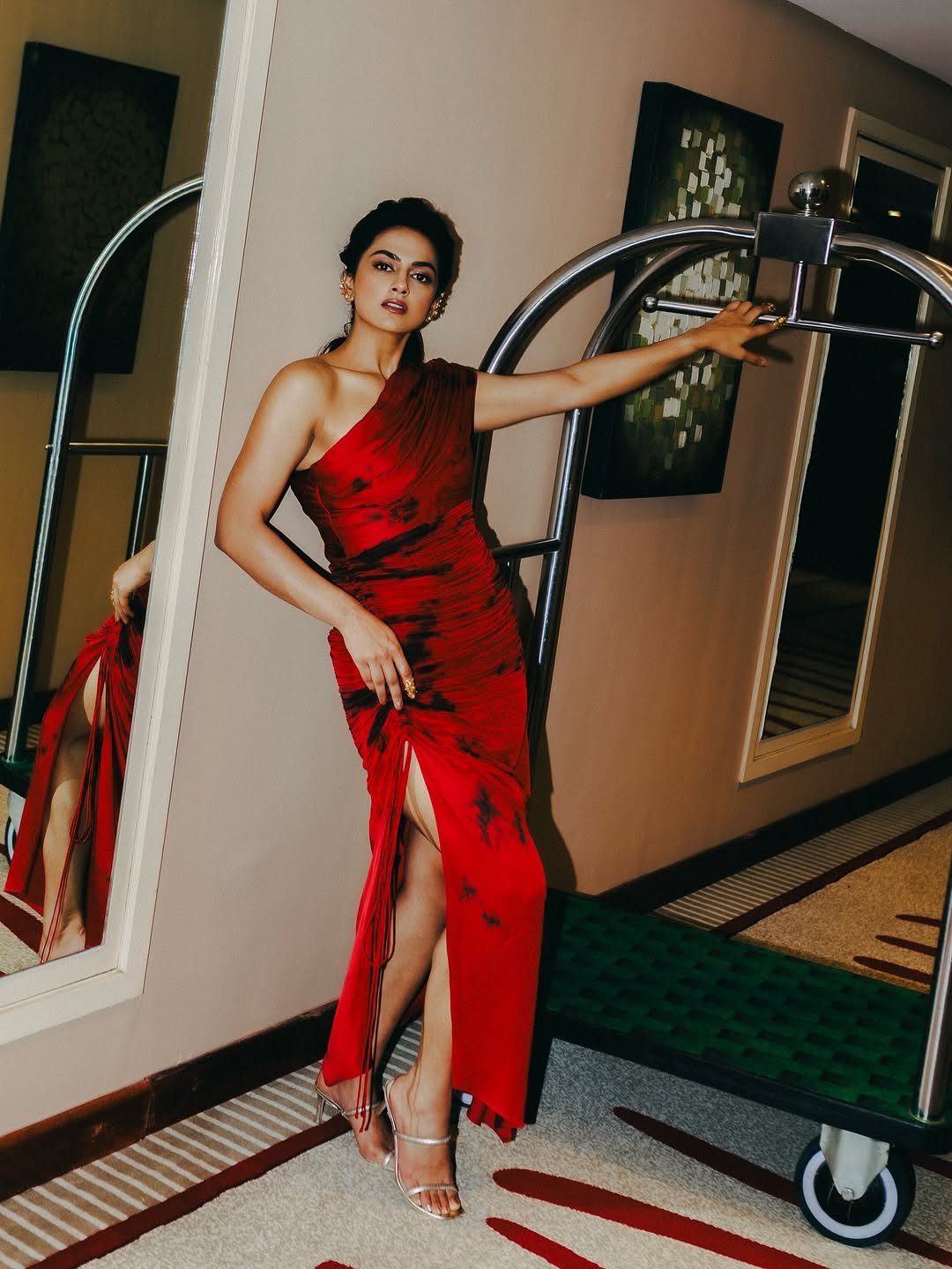 Shraddha Srinath Bold in Dramatic One-Shoulder Red Ruched Gown (10)