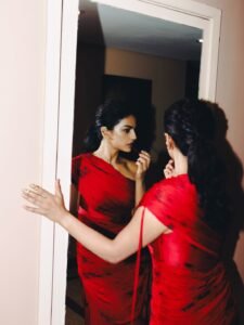 Shraddha Srinath Bold in Dramatic One-Shoulder Red Ruched Gown (9)