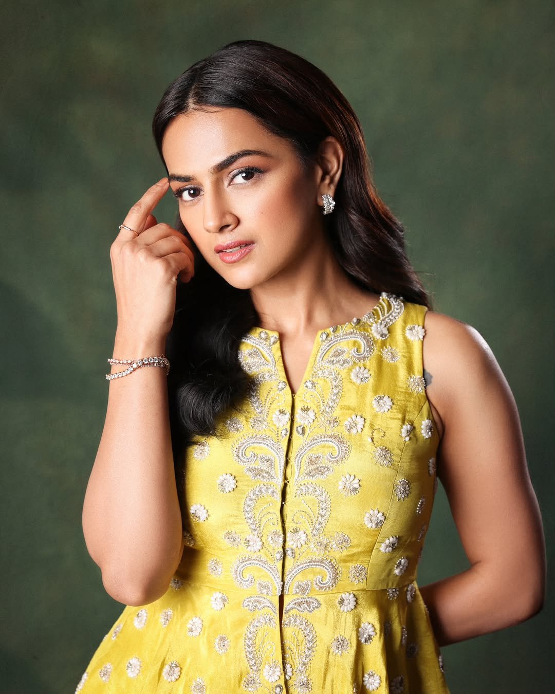 Shraddha Srinath Radiant in Yellow Embroidered Dress (1)