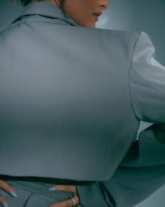 Sonakshi Sinha Chic in Grey Power Suit with Statement Rings (2)