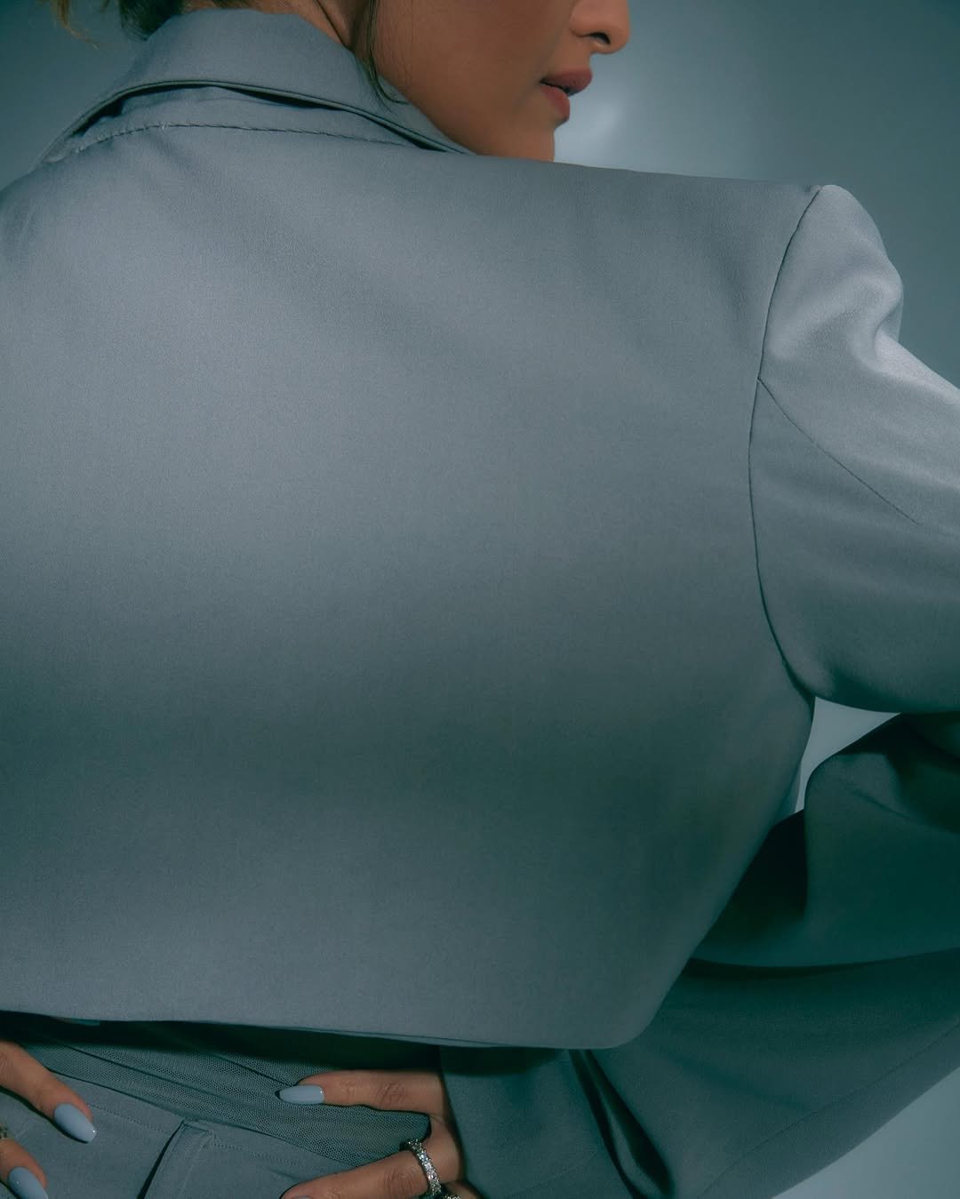 Sonakshi Sinha Chic in Grey Power Suit with Statement Rings (2)