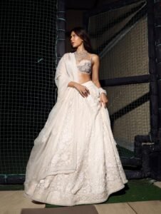 Sonam Bajwa Radiant in Ivory Embroidered Lehenga (3)