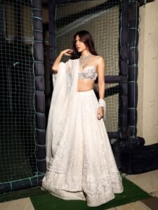 Sonam Bajwa Radiant in Ivory Embroidered Lehenga (4)