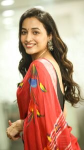 Srinidhi Shetty Elegant in Red Saree (3)