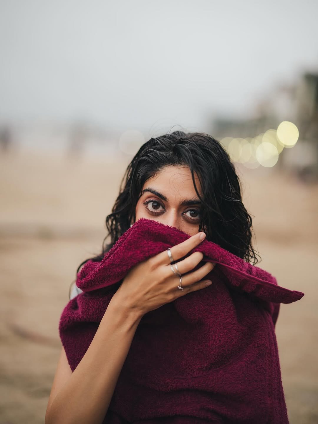 Tanya Maniktala Candid with Wet Hair in Maroon Towel (1)
