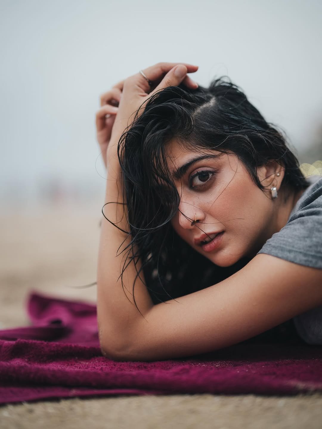 Tanya Maniktala Candid with Wet Hair in Maroon Towel (8)