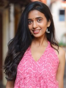 Trupthi Ravindra Cute in Pink Printed Dress (1)