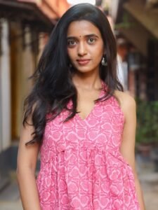 Trupthi Ravindra Cute in Pink Printed Dress (3)