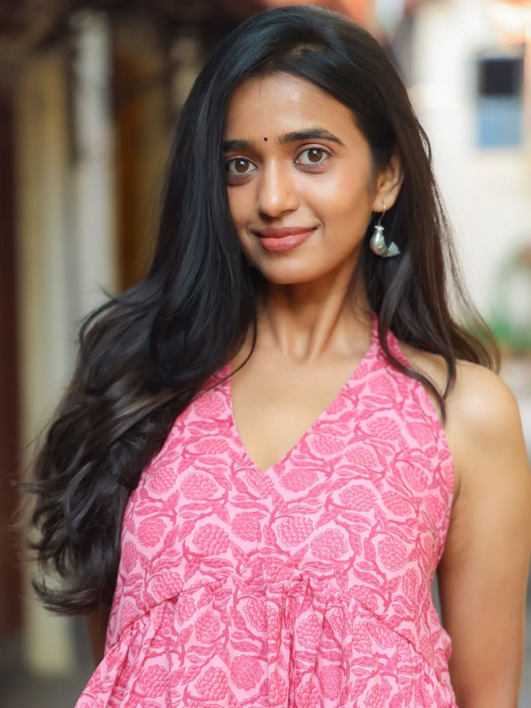 Trupthi Ravindra Cute in Pink Printed Dress (4)