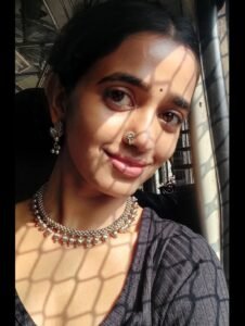 Trupti Ravindra Sunlit Train Selfie with Silver Choker (7)