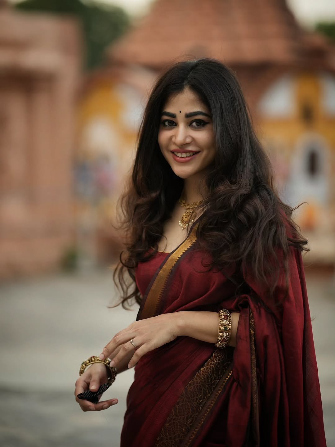 Adhya Thakur Elegant Maroon Saree Look – Graceful Traditional Look (6)