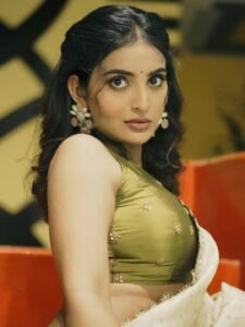 Ananya Nagella White & Green Saree Look – Latest HD Images (12)