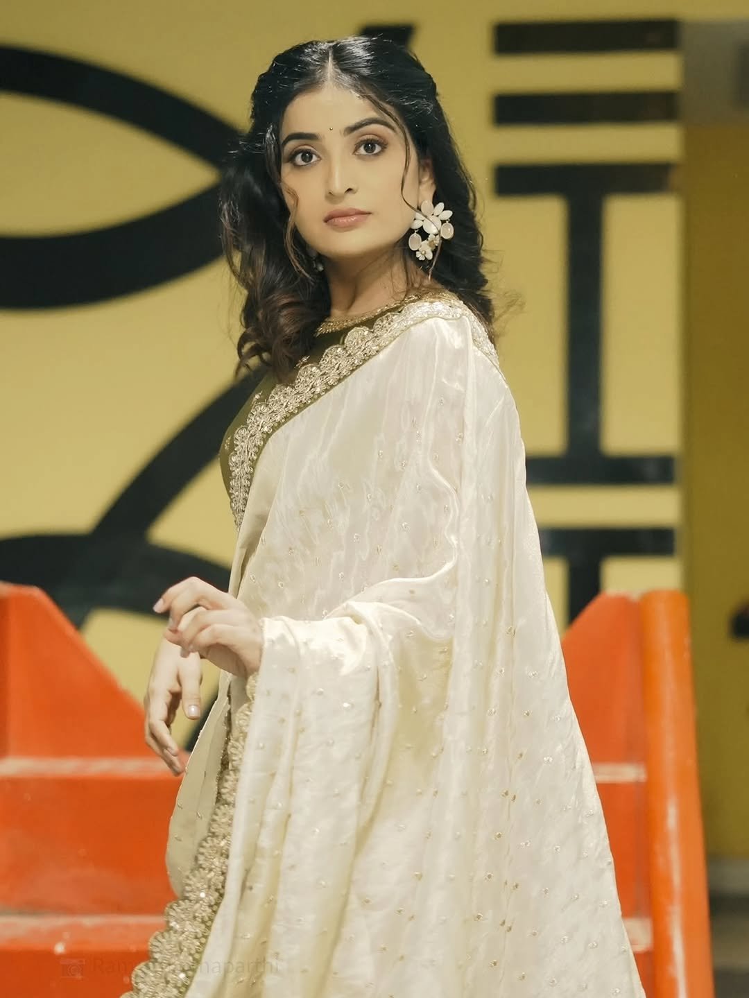 Ananya Nagella White & Green Saree Look – Latest HD Images (13)