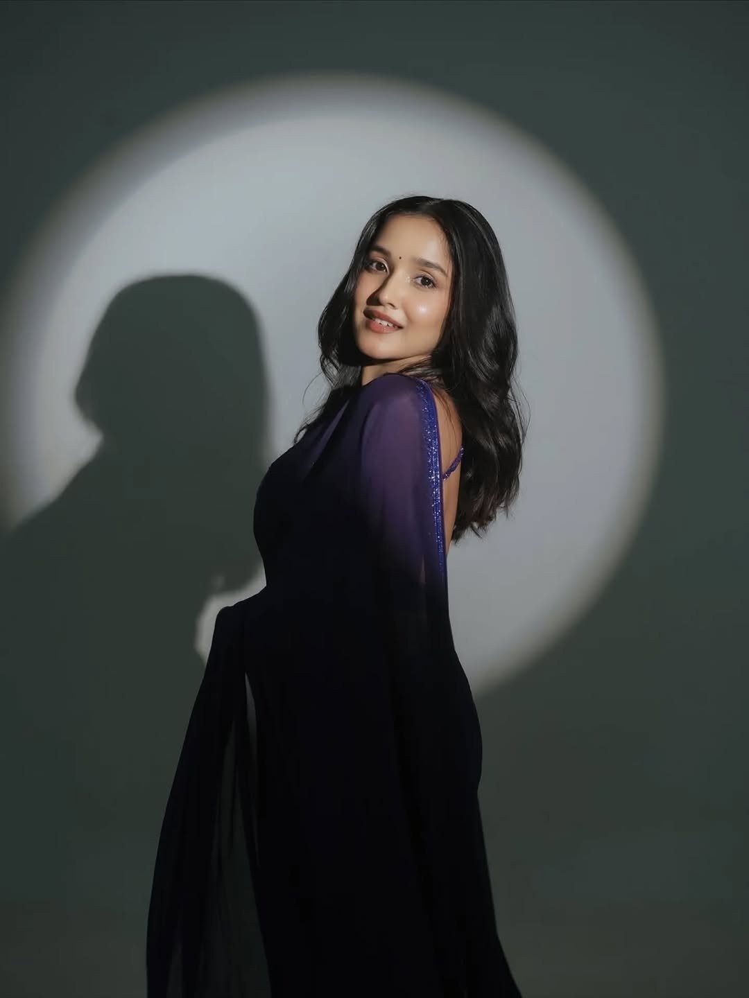 Anikha Surendran Latest Saree Images – Stunning Purple Saree HD Stills (12)