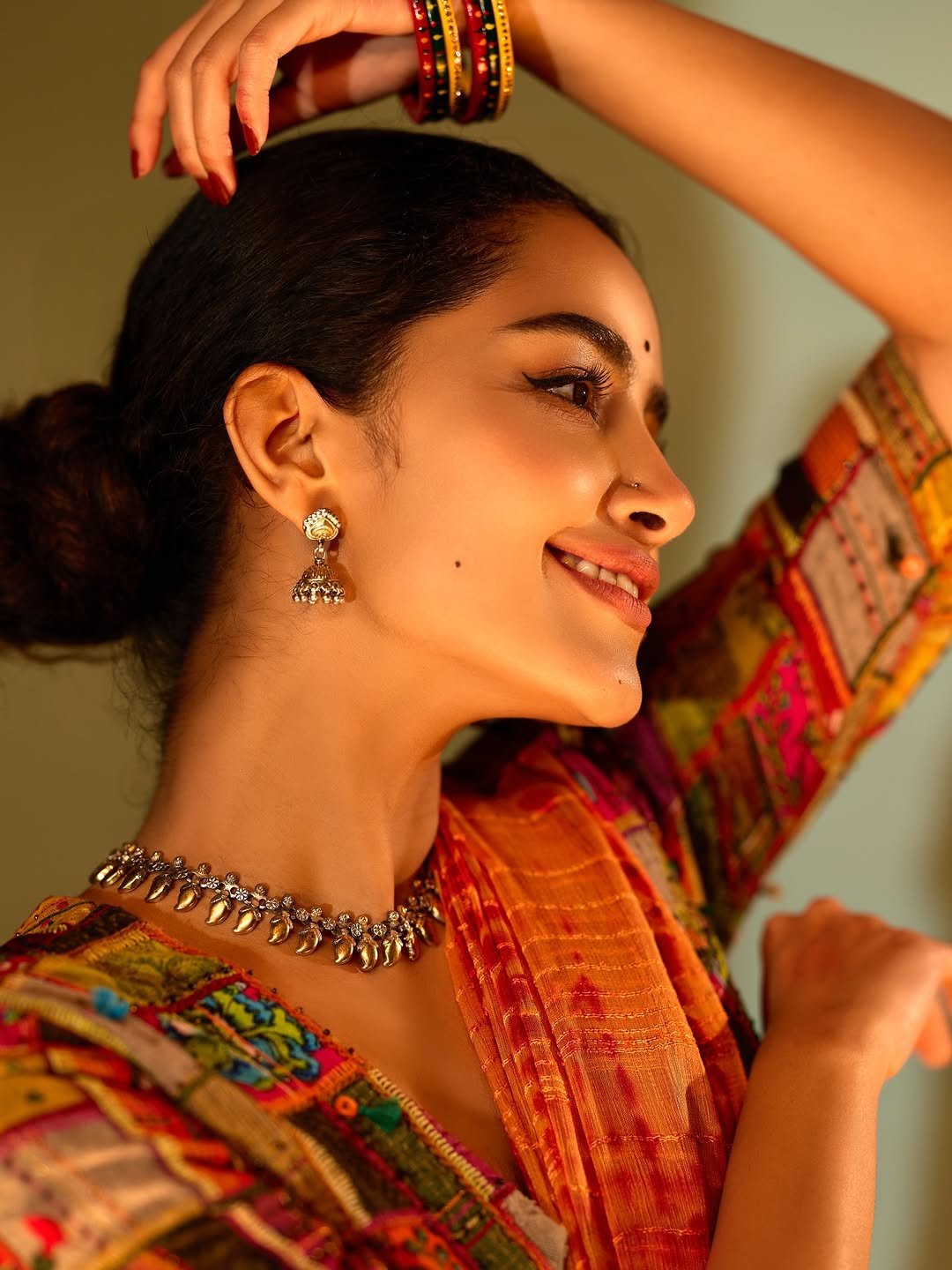 Anupama Parameswaran Stuns in Traditional Saree Look – Latest HD Photos (8)