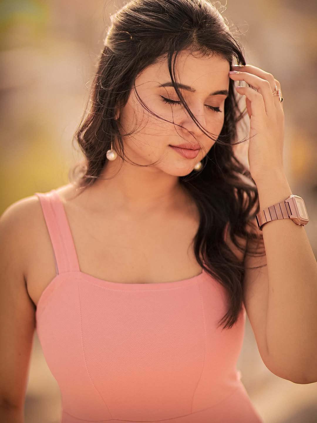 Arul Jyothi Pink Outfit Photos – Fans Can’t Stop Admiring (5)