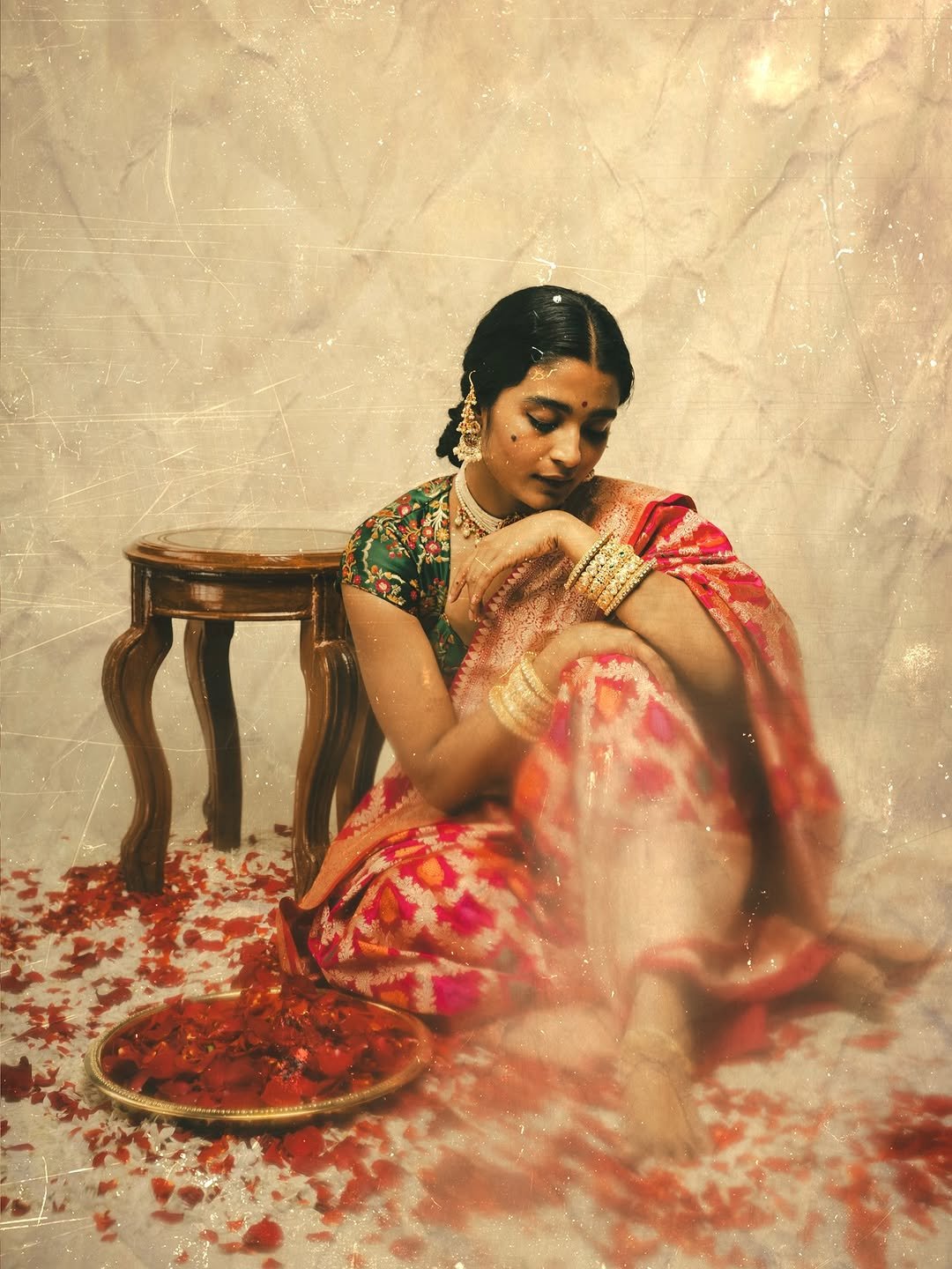 Chaithra J Achar Royal Traditional Saree Photoshoot (7)