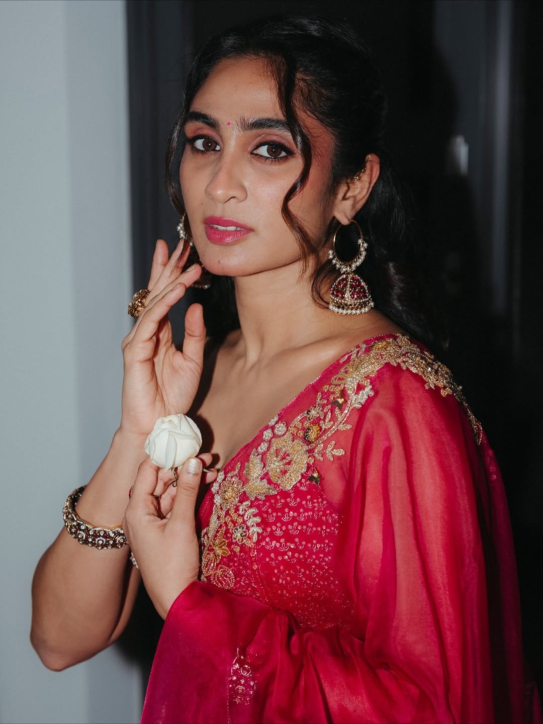 Deepti Sati Red Ethnic Look – Latest HD Photos Gallery (12)