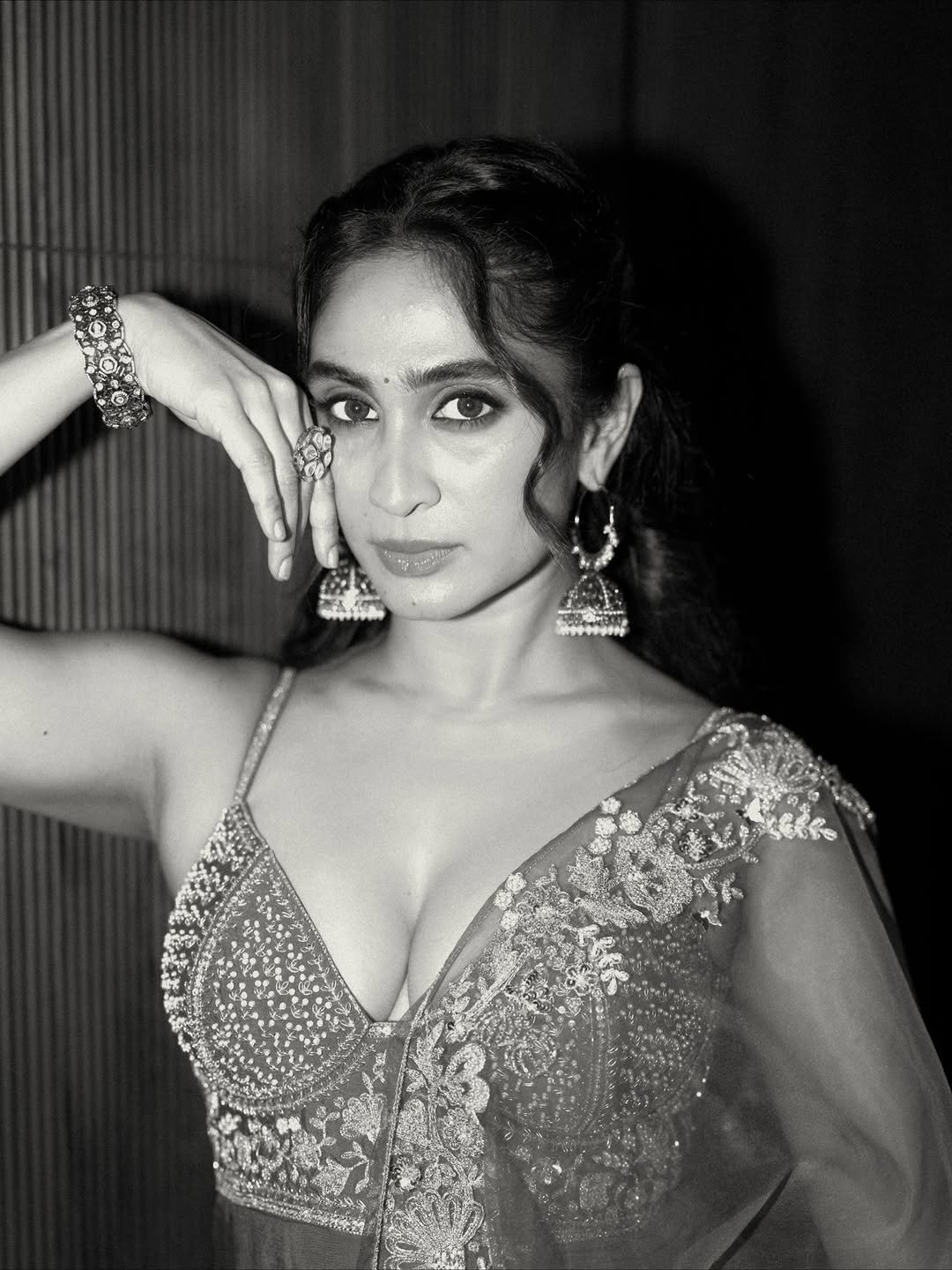 Deepti Sati Red Ethnic Look – Latest HD Photos Gallery (13)