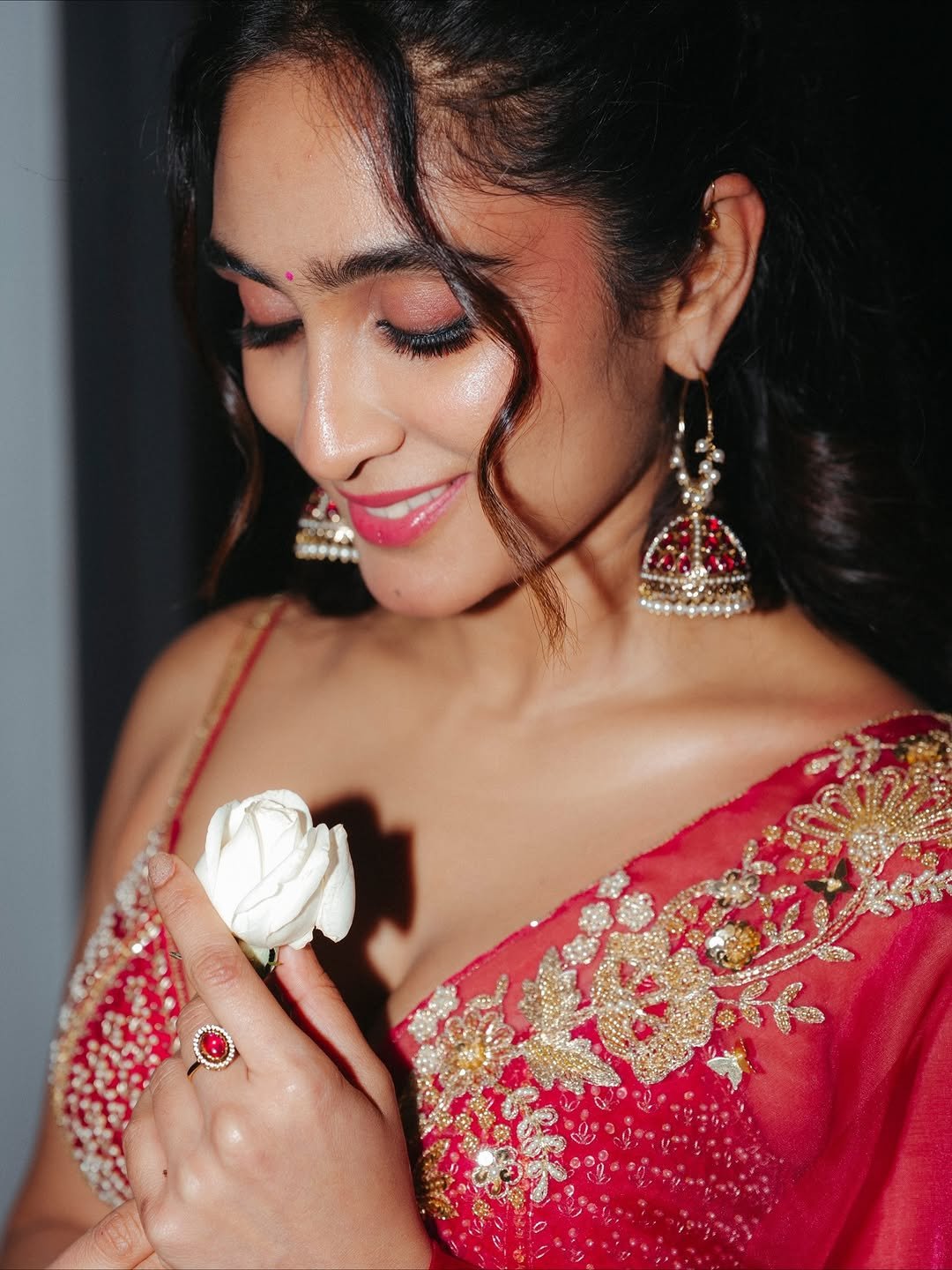 Deepti Sati Red Ethnic Look – Latest HD Photos Gallery (7)