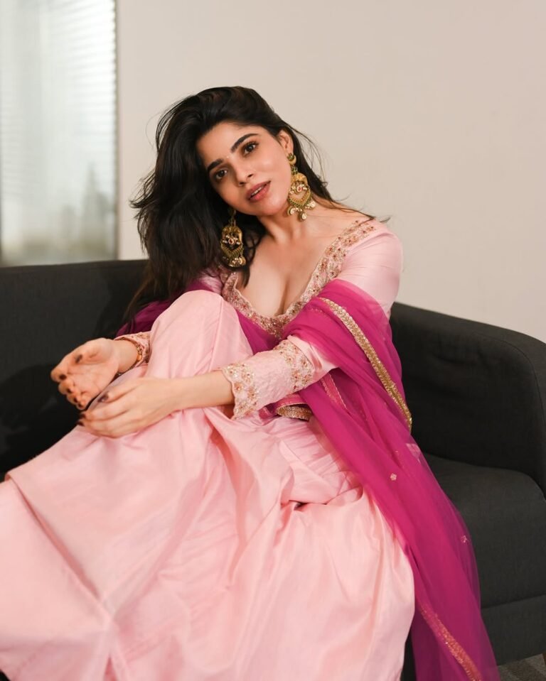 Divya Bharathi in blush pink Anarkali with silver zari during palace shoot