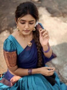 Eesha Rebba elegant blue saree HD photos – ActorFacts exclusive