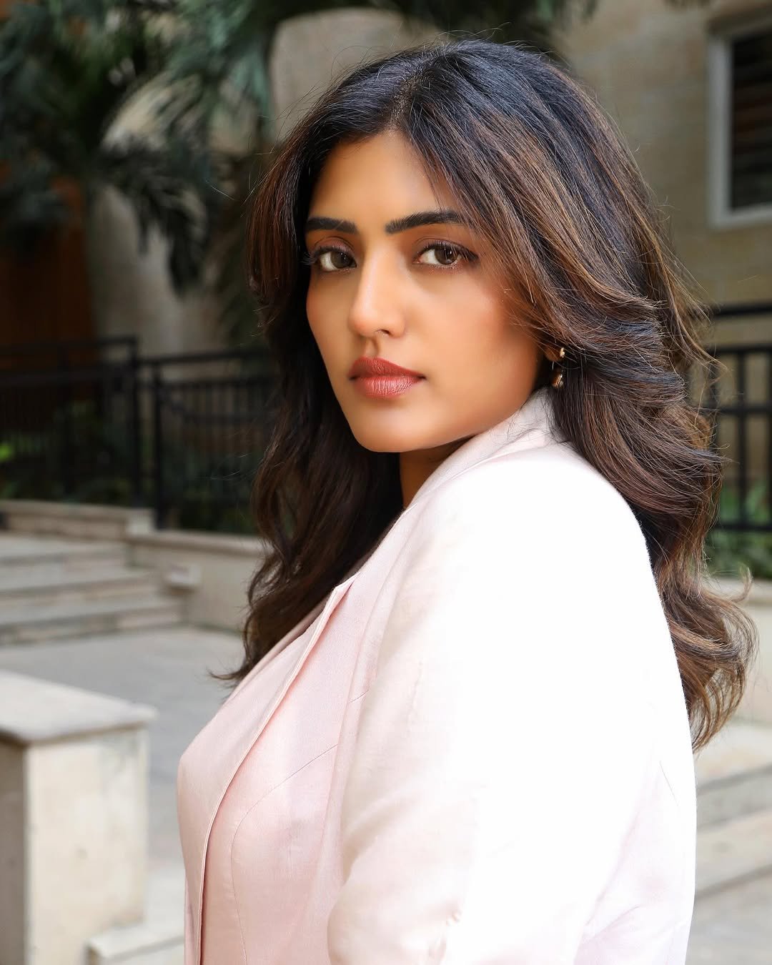 Eesha Rebba Latest HD Images – Elegant White Blazer Photoshoot Still (14)