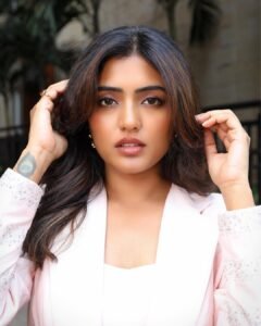 Eesha Rebba Latest HD Images – Elegant White Blazer Photoshoot Still (6)
