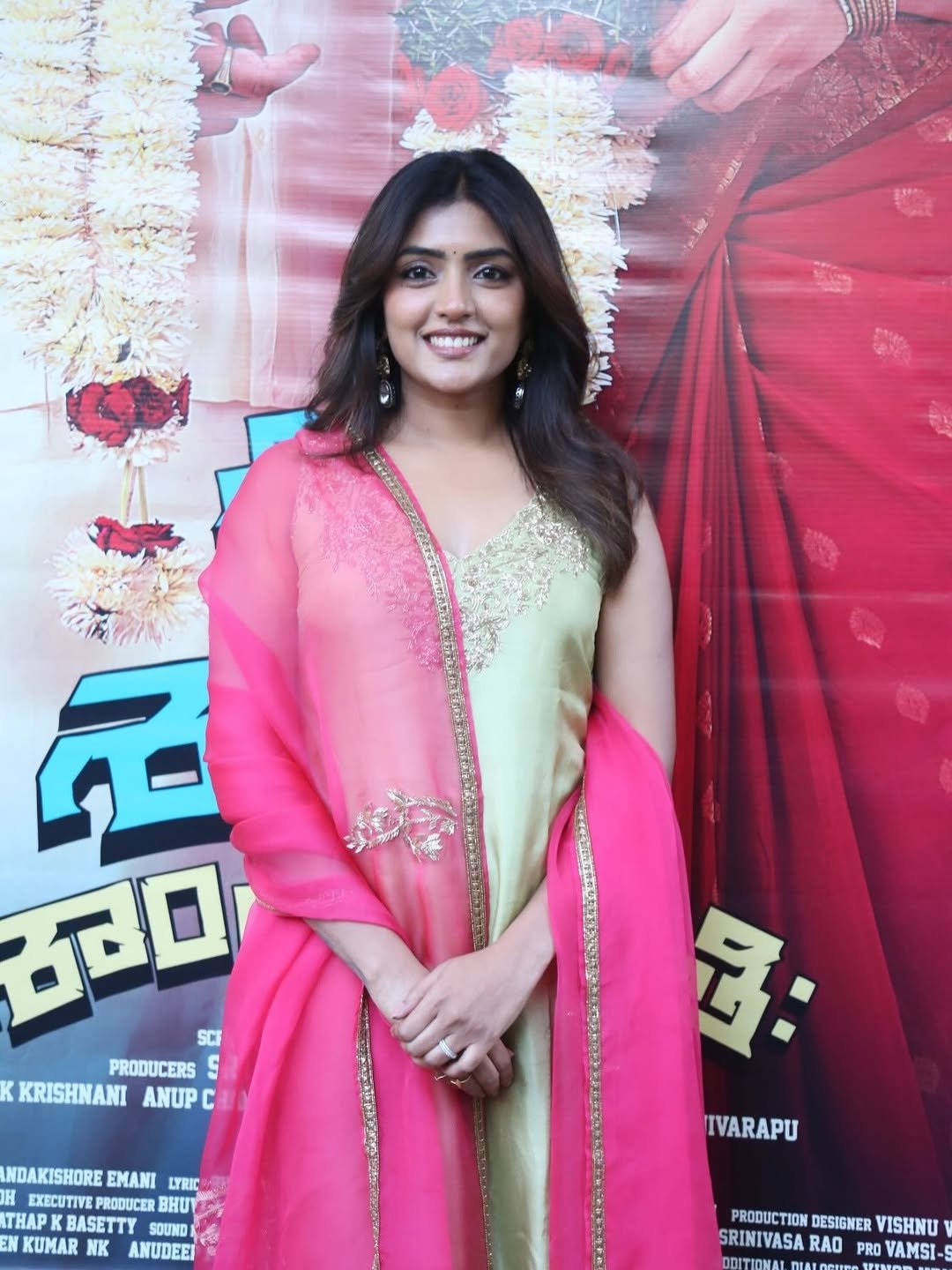 Eesha Rebba Looks Graceful in a Yellow Anarkali With Pink Dupatta (11)