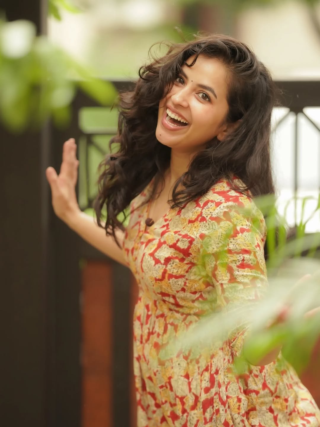 Komalee Prasad Casual Outfit Photos – Elegant & Effortless (12)