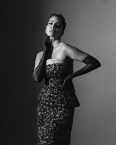 Malavika Mohanan Glamorous Black Dress Photos – New HD Pics Gallery (6)