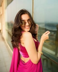 Nuveksha Latest Saree Images – Hot Pink Saree HD Photoshoot Stills (2)