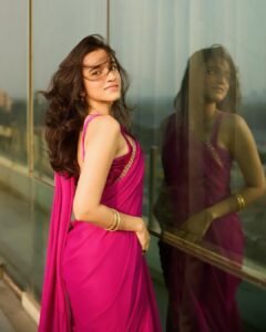 Nuveksha Latest Saree Images – Hot Pink Saree HD Photoshoot Stills (9)