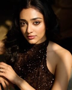 Preethi Mukundan Brown Sequin Fashion – Glamorous Studio Photoshoot (12)