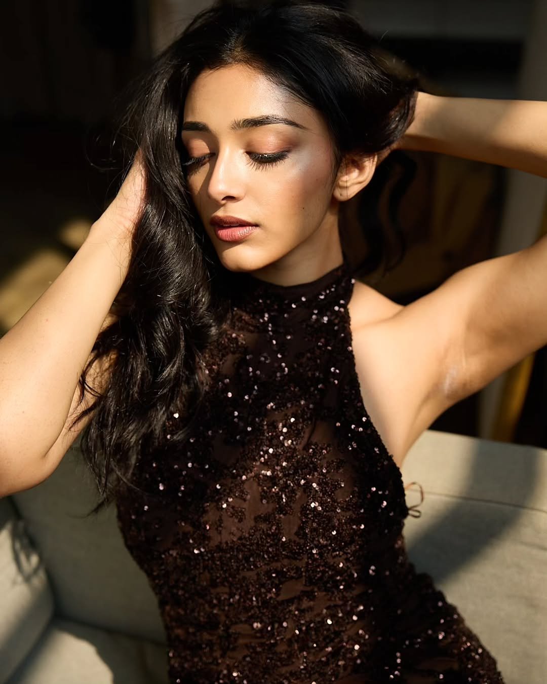 Preethi Mukundan Brown Sequin Fashion – Glamorous Studio Photoshoot (7)