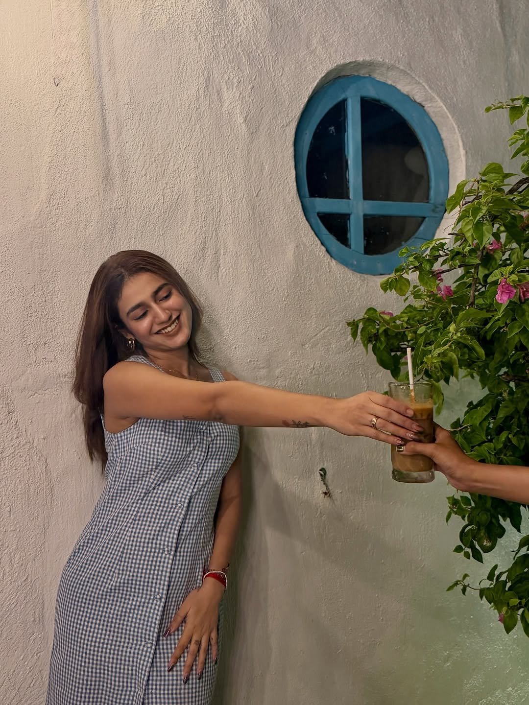 Priya Varrier Casual Summer Outfit – Beautiful HD Images (1)