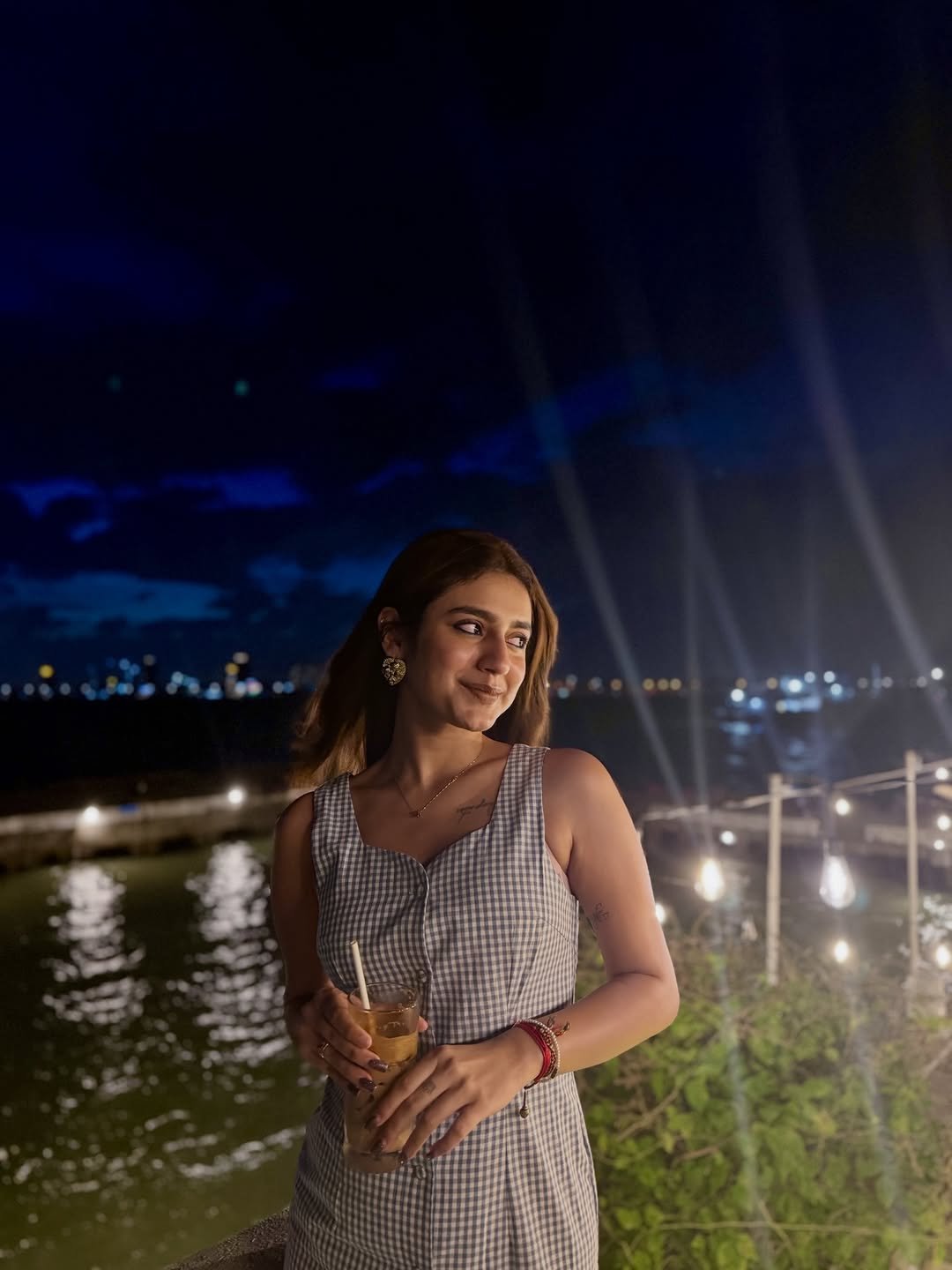 Priya Varrier Casual Summer Outfit – Beautiful HD Images (11)