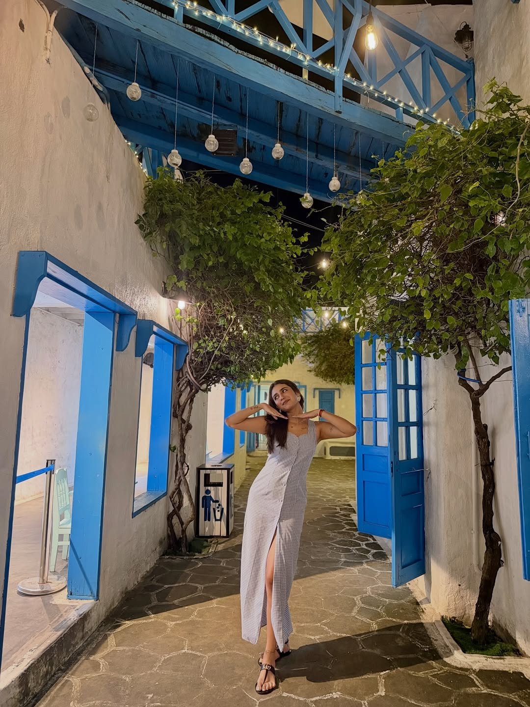 Priya Varrier Casual Summer Outfit – Beautiful HD Images (13)