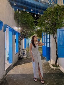 Priya Varrier Casual Summer Outfit – Beautiful HD Images (9)