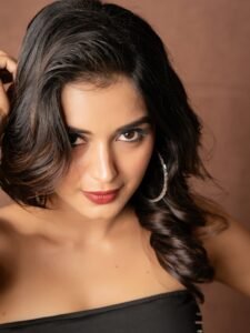 Priyanka Jain in black velvet gown with long gloves during 2025 glam shoot