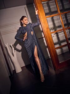 Rakul Preet Singh HD Photos in Black Slit Gown – Stylish Party Look Pics (3)