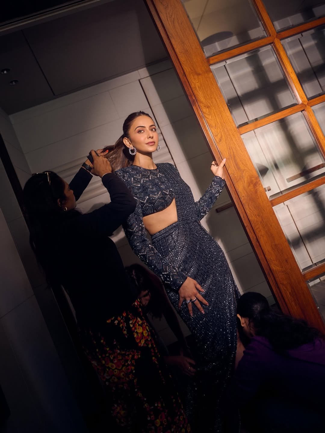 Rakul Preet Singh HD Photos in Black Slit Gown – Stylish Party Look Pics (7)