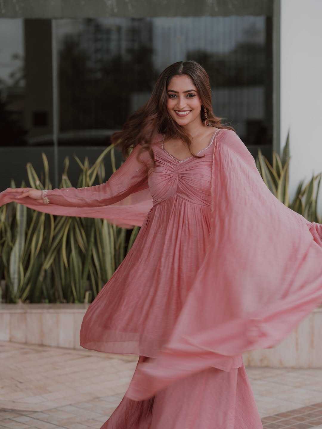 Reba Monica John Soft Pink Outfit Photos – Beautiful HD Images (1)