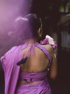 Trupti Ravindra Elegant Purple Saree Photoshoot (6)