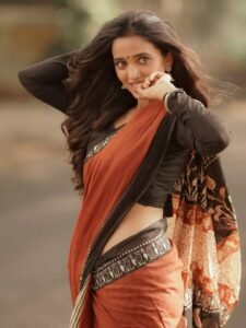 Trupti Ravindra radiant traditional saree HD photos – ActorFacts exclusive