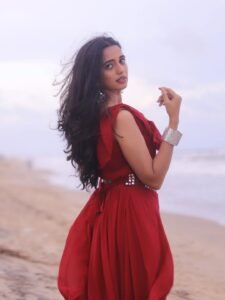 Trupti Ravindra in Red Dress – Stylish Beachside HD Photos (8)