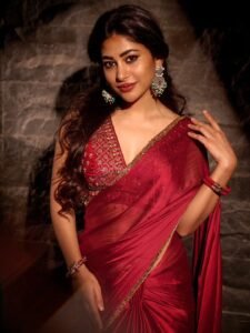 Adhya Thakur Stunning Red Silk Saree Look HD Images beautiful outfit images
