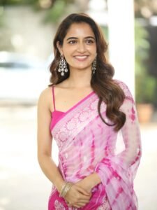 Ashika Ranganath Looks Gorgeous in Pink Saree stunning fashion look