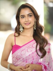 Ashika Ranganath Looks Gorgeous in Pink Saree latest HD photos