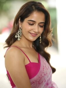 Ashika Ranganath Looks Gorgeous in Pink Saree latest HD photos